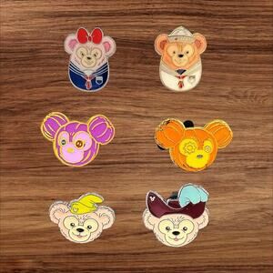5 Duffy Bear and Friend Disney Parks Trading Pins, Plus 2 Bonus Pins